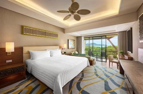 Garden Wing guest room at Shangri-La Rasa Ria